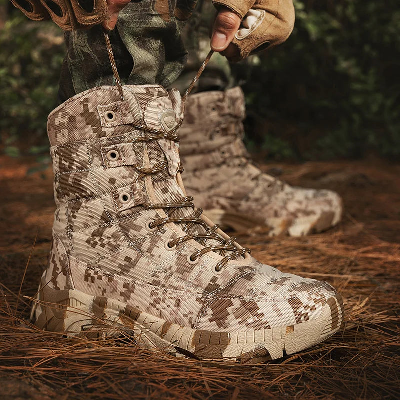 Men's hiking / hunting boots